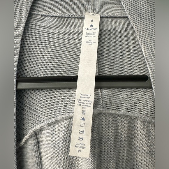 Lululemon Blissful Zen Merino Wool Thumbhole Sweater Cardigan Jacket, Size 8 - Picture 7 of 13